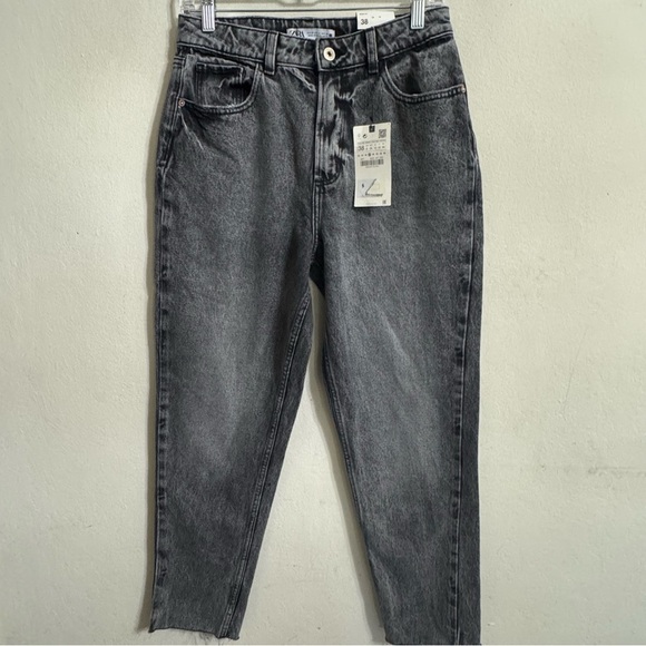 Sara Women's Black High Rise Mom Fit Denim Jeans Size 38 EUR( 6 US) - Picture 3 of 9